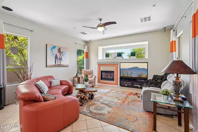 12445 W Fetlock Trail, Peoria, AZ 85383 - Photo 14