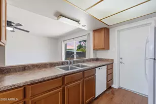 5312 W Beck Ln, Glendale, AZ 85306 - Photo 6