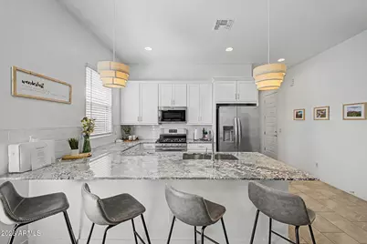9337 W Sells Drive, Phoenix, AZ 85037 - Photo 32