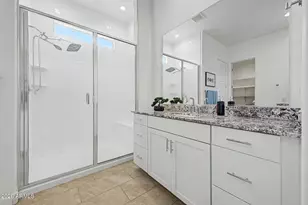 9337 W Sells Dr, Phoenix, AZ 85037 - Photo 16