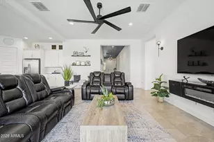 9337 W Sells Dr, Phoenix, AZ 85037 - Photo 8