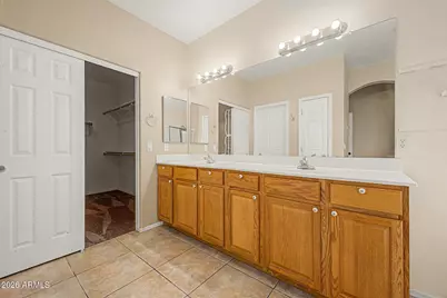 6611 S 25th Drive, Phoenix, AZ 85041 - Photo 16