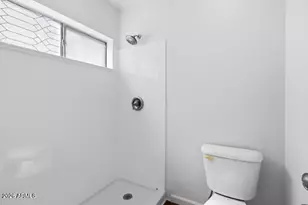 10111 W Colter St, Glendale, AZ 85307 - Photo 10