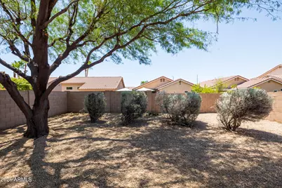 3231 E Menadota Drive, Phoenix, AZ 85050 - Photo 36