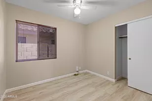 3231 E Menadota Dr, Phoenix, AZ 85050 - Photo 16