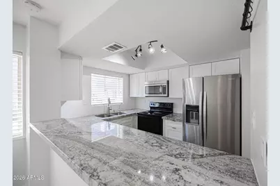 1808 N 32nd Street #104, Phoenix, AZ 85008 - Photo 8