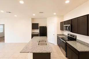 35385 W San Alvarez Ave, Maricopa, AZ 85138 - Photo 4