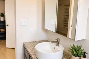 11460 S Pawnee Cir, Phoenix, AZ 85044 - Photo 12