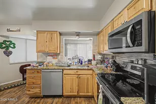 14046 N Newcastle Dr, Sun City, AZ 85351 - Photo 10