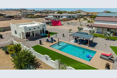 750 W Zion Lane, San Tan Valley, AZ 85143 - Photo 2