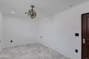 3423 N 14th St, Phoenix, AZ 85014 - Photo 8