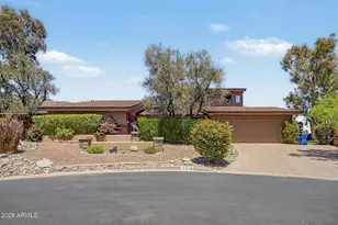 2356 E Cheryl Dr, Phoenix, AZ 85028 - Photo 2
