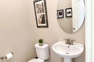 8965 N 8th Dr, Phoenix, AZ 85021 - Photo 14