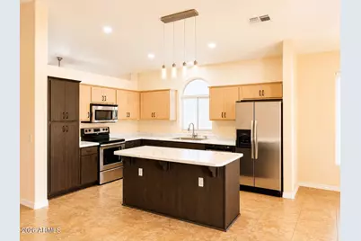 13871 W Windsor Avenue, Goodyear, AZ 85395 - Photo 4