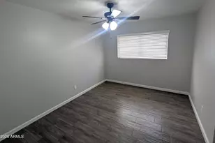8127 E Mitchell Dr, Scottsdale, AZ 85251 - Photo 18