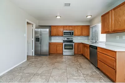 1121 W Laguna Azul Avenue, Mesa, AZ 85210 - Photo 10
