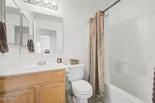 8833 E Dallas St, Mesa, AZ 85207 - Photo 14