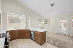 1068 W Glenmere Dr, Chandler, AZ 85224 - Photo 4
