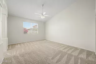 1068 W Glenmere Dr, Chandler, AZ 85224 - Photo 8