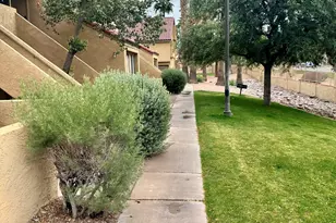 4901 S Calle Los Cerros Dr, Tempe, AZ 85282 - Photo 14