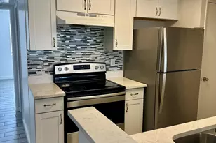 4901 S Calle Los Cerros Dr, Tempe, AZ 85282 - Photo 4