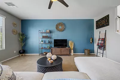 12119 W Hide Trail, Peoria, AZ 85383 - Photo 2