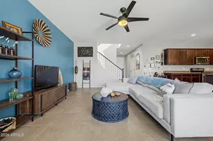 12119 W Hide Trail, Peoria, AZ 85383 - Photo 4