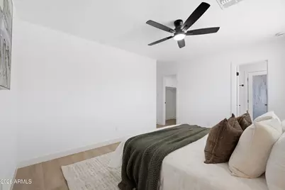 11834 N 49th Avenue, Glendale, AZ 85304 - Photo 18