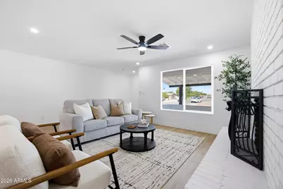 11834 N 49th Avenue, Glendale, AZ 85304 - Photo 10