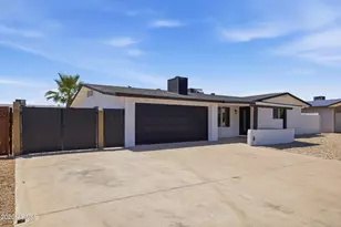 11834 N 49th Ave, Glendale, AZ 85304 - Photo 2