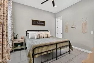 10704 E Thatcher Ave, Mesa, AZ 85212 - Photo 32