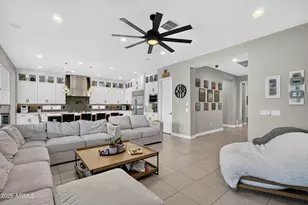 10704 E Thatcher Ave, Mesa, AZ 85212 - Photo 10