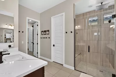 10704 E Thatcher Avenue, Mesa, AZ 85212 - Photo 26