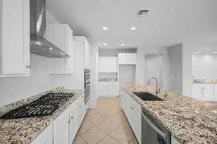 27465 W Wahalla Ln, Buckeye, AZ 85396 - Photo 10