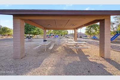 807 E Aire Libre Avenue, Phoenix, AZ 85022 - Photo 38