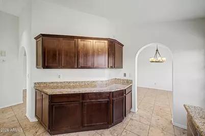 807 E Aire Libre Avenue, Phoenix, AZ 85022 - Photo 12