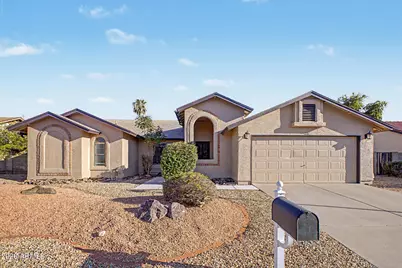 807 E Aire Libre Avenue, Phoenix, AZ 85022 - Photo 1