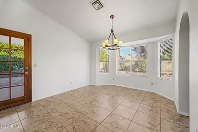 807 E Aire Libre Avenue, Phoenix, AZ 85022 - Photo 10