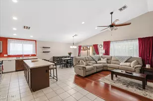8830 W Salter Dr, Peoria, AZ 85382 - Photo 6