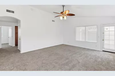 8950 W Holly Street, Phoenix, AZ 85037 - Photo 10