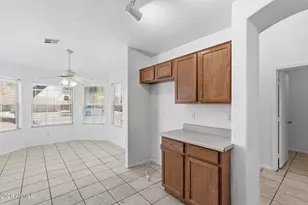 8950 W Holly St, Phoenix, AZ 85037 - Photo 8