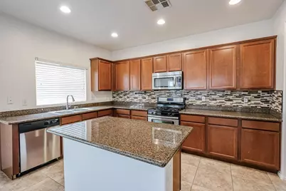 12039 W Leather Lane, Peoria, AZ 85383 - Photo 12