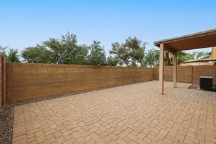 12039 W Leather Ln, Peoria, AZ 85383 - Photo 40