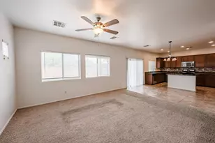 12039 W Leather Ln, Peoria, AZ 85383 - Photo 10
