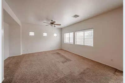 12039 W Leather Lane, Peoria, AZ 85383 - Photo 8