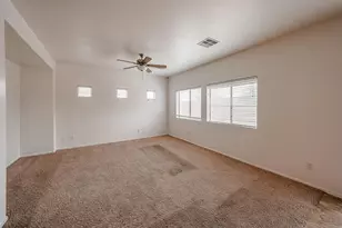12039 W Leather Ln, Peoria, AZ 85383 - Photo 8