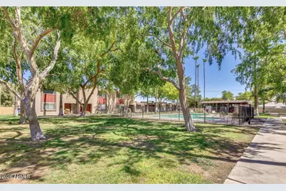 8303 E Thomas Road, Scottsdale, AZ 85251 - Photo 30