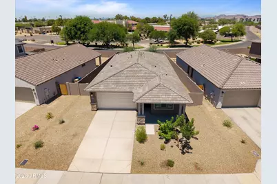 5618 W Mauna Loa Lane, Glendale, AZ 85306 - Photo 2