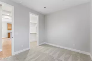 5618 W Mauna Loa Ln, Glendale, AZ 85306 - Photo 24