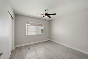10020 N 52nd Dr, Glendale, AZ 85302 - Photo 16